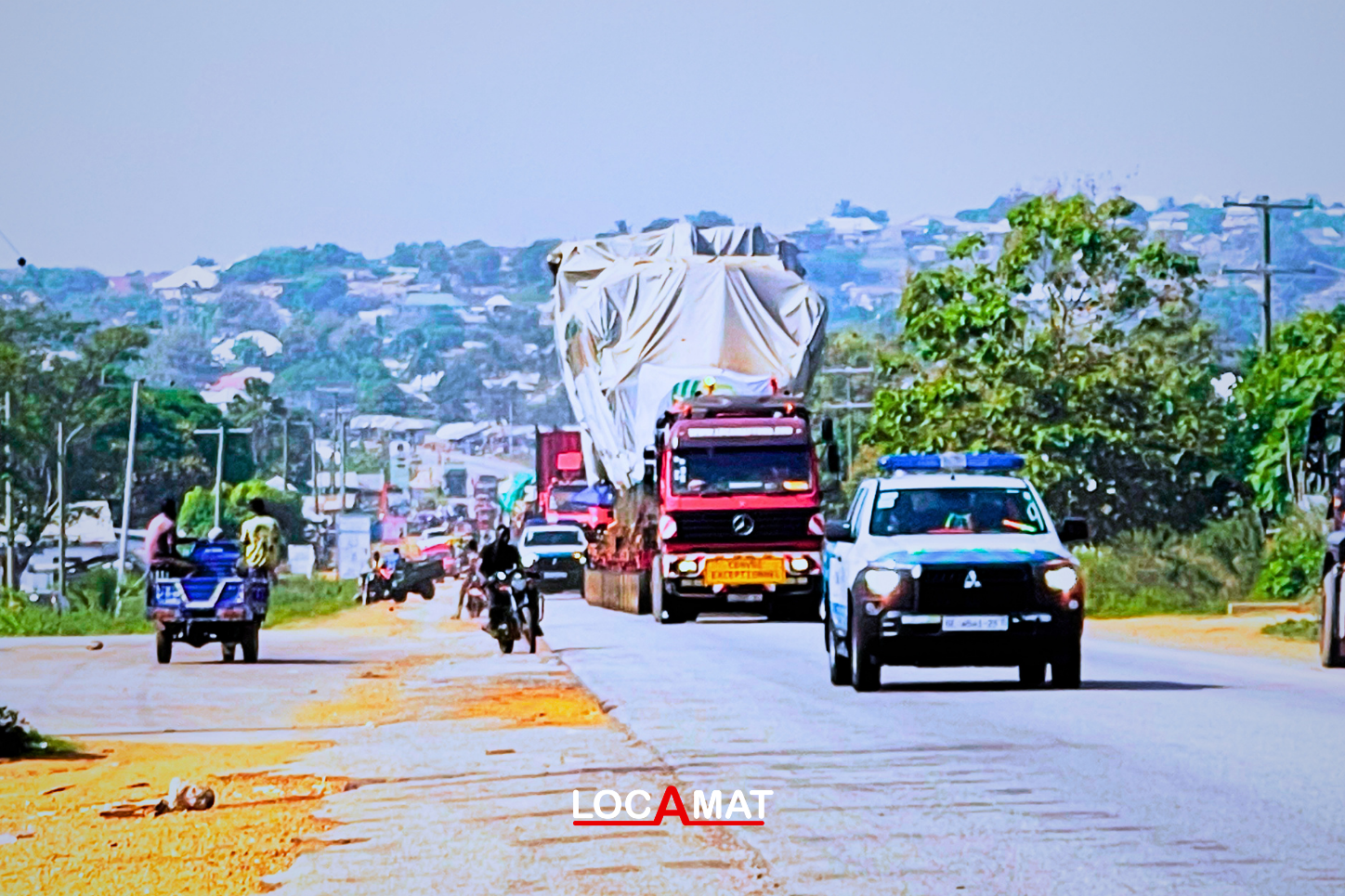 Transport exceptionnel de 650 tonnes sur plus de 1200 Km - sur la route de Takoradi à Ouagadougou (13) Transport exceptionnel de 650 tonnes sur plus de 1200 Km - Takoradi Ghana à Ouagadougou Burkina Faso - Conteneurs Base-vie