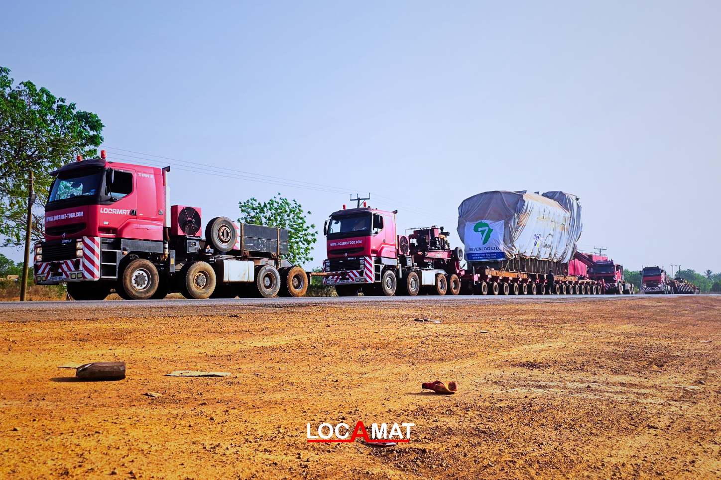 Transport exceptionnel de 650 tonnes sur plus de 1200 Km – sur la route de Takoradi à Ouagadougou Transport exceptionnel de 650 tonnes sur plus de 1200 Km - sur la route de Takoradi à Ouagadougou